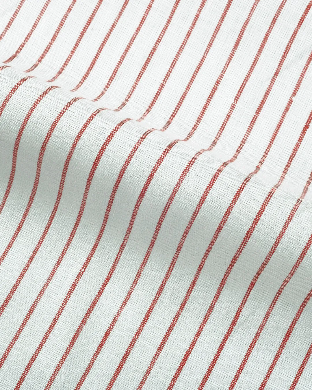 Pullover Shirt in White Red Pin Stripes Linen