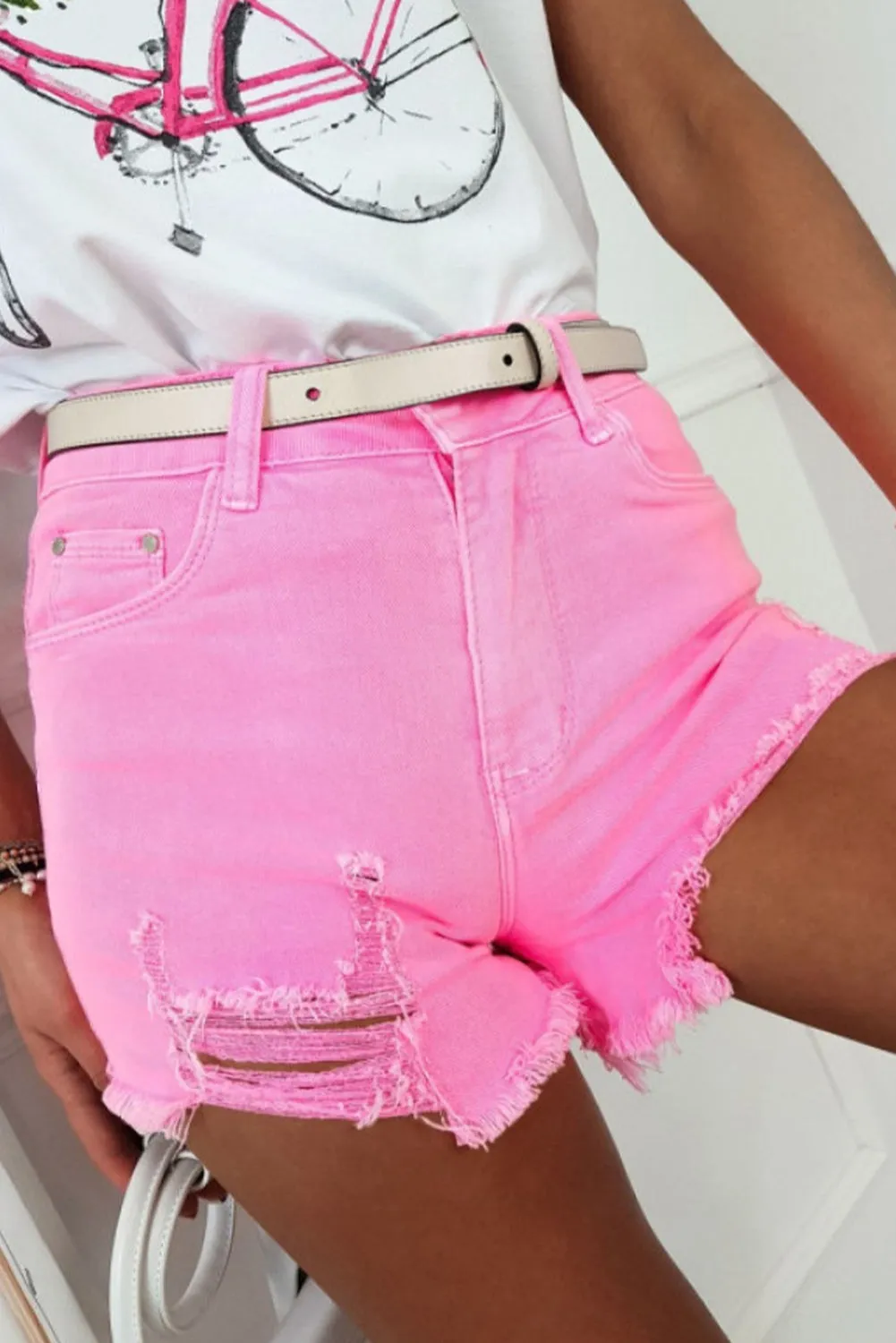 Women's Ripped Raw Hem Jean Shorts Distressed Denim Shorts